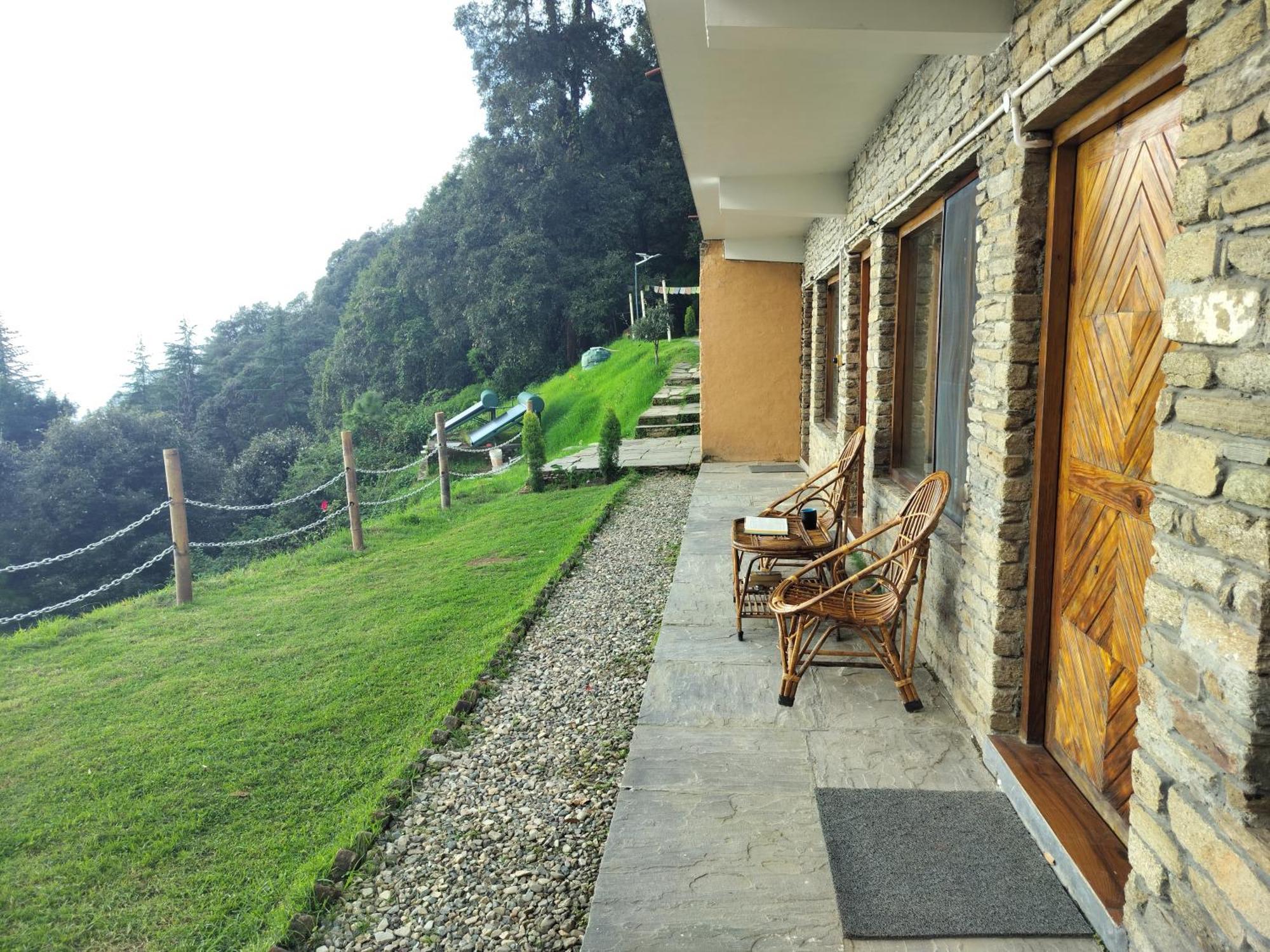 Simba Jungle Lodge, Binsar Wildlife Sanctuary Exterior foto